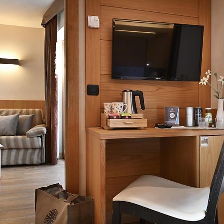 Mota Hotel Livigno Esterno foto