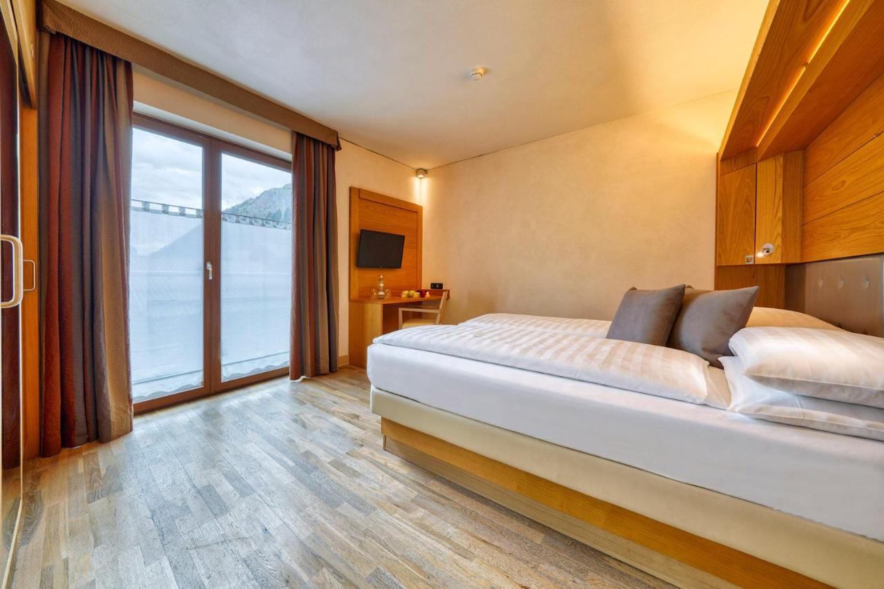 Mota Hotel Livigno Esterno foto