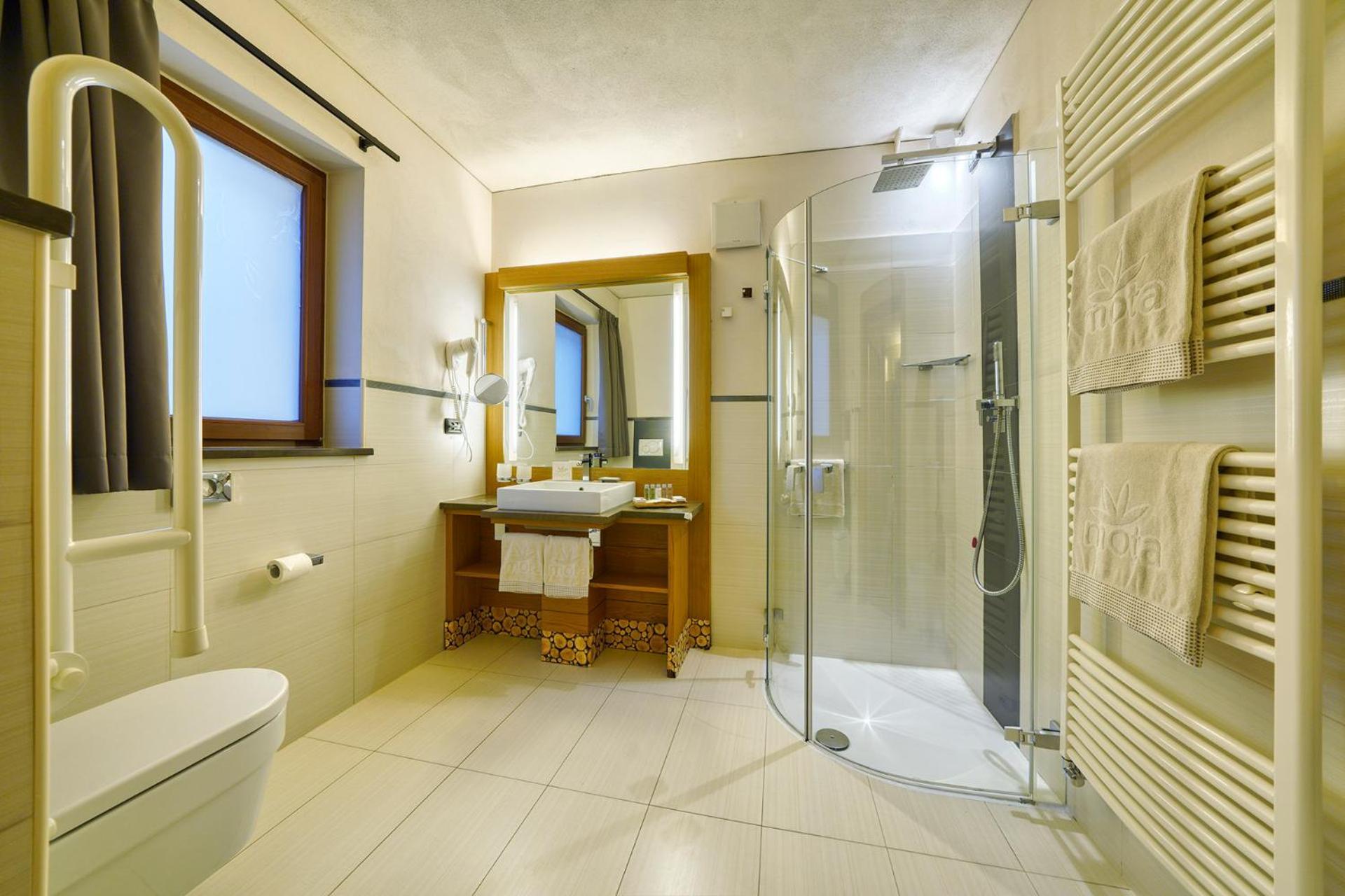 Mota Hotel Livigno Esterno foto