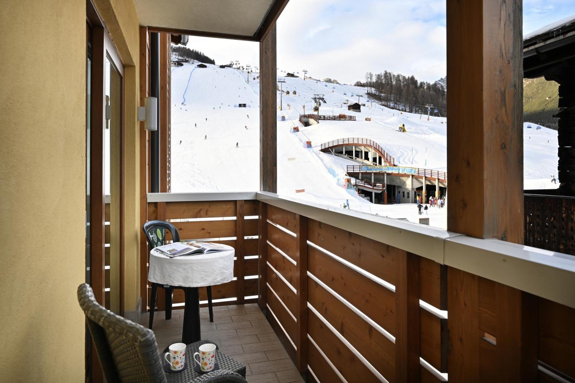 Mota Hotel Livigno Esterno foto