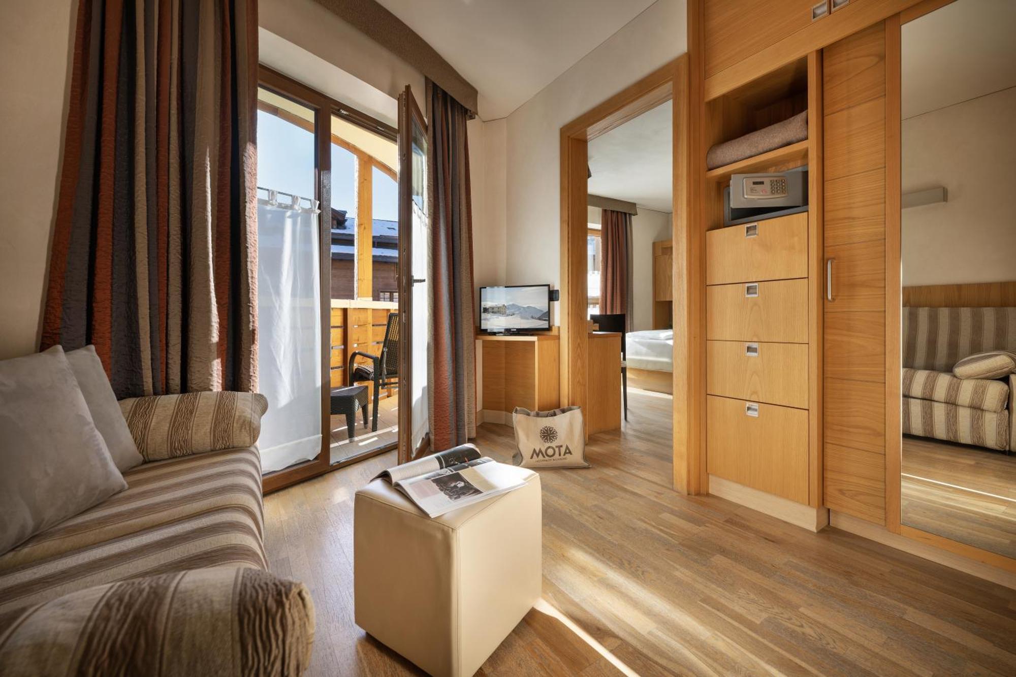 Mota Hotel Livigno Esterno foto