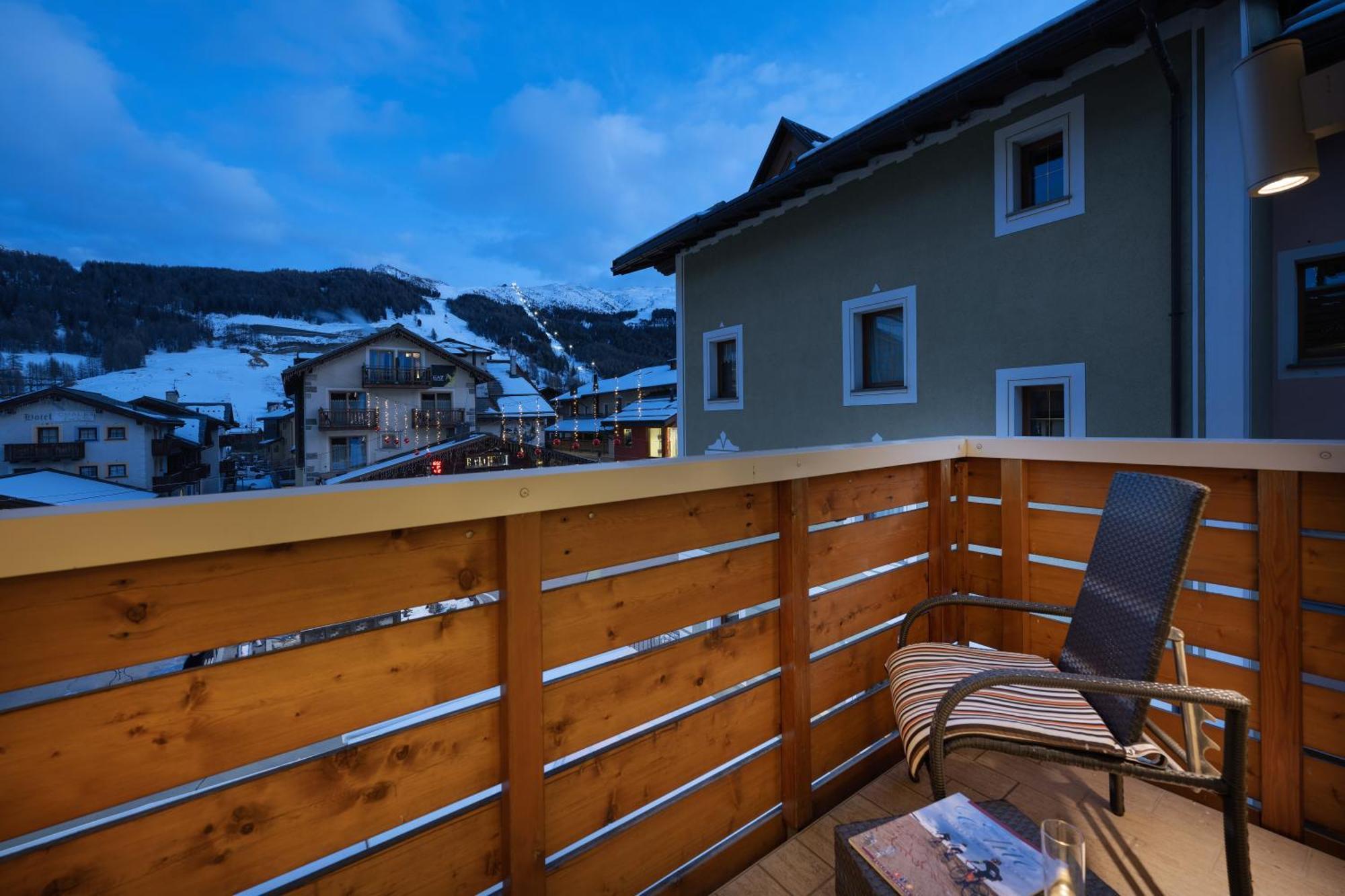 Mota Hotel Livigno Esterno foto