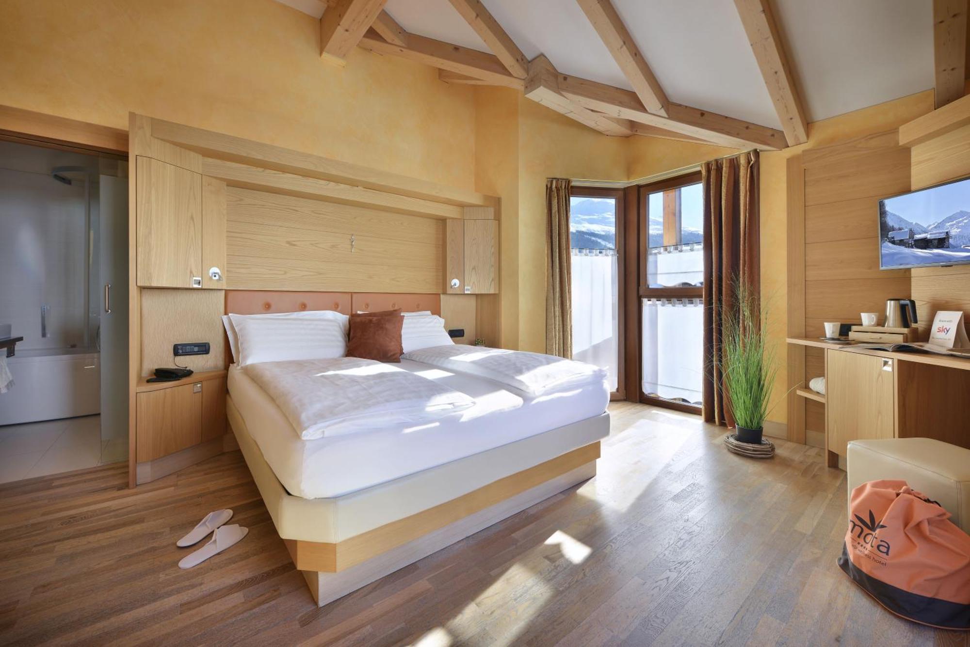 Mota Hotel Livigno Esterno foto