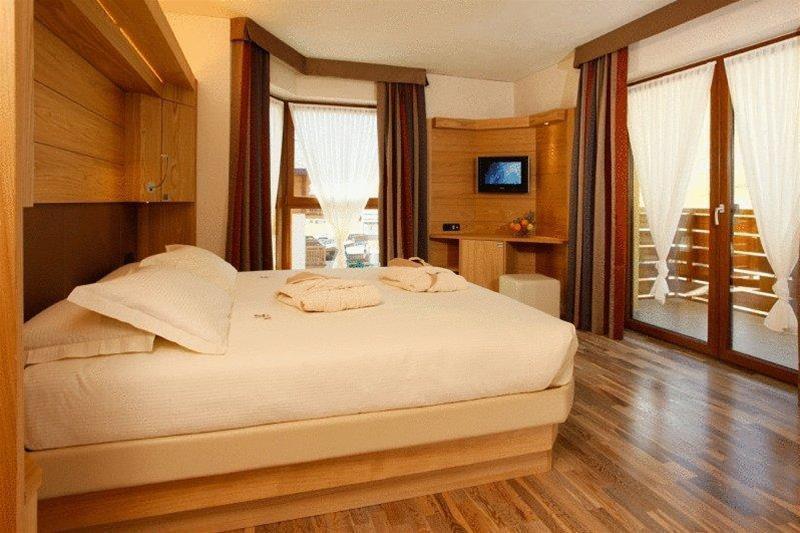 Mota Hotel Livigno Esterno foto